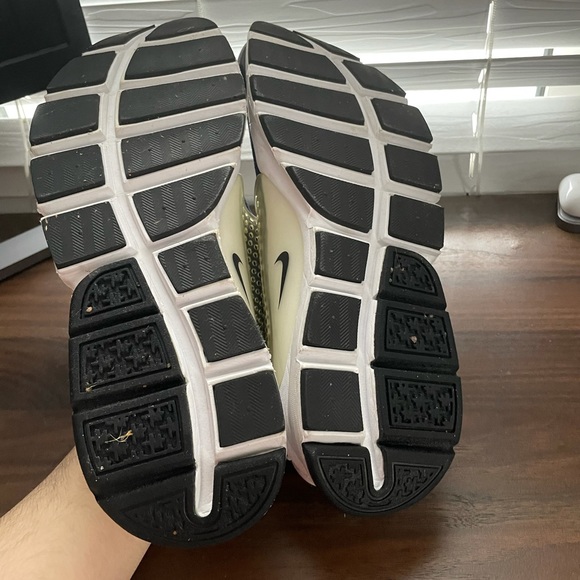 Nike Sock Dart - Picture 3 of 3